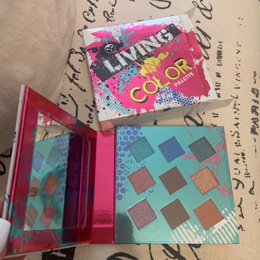 New Living in colour palette